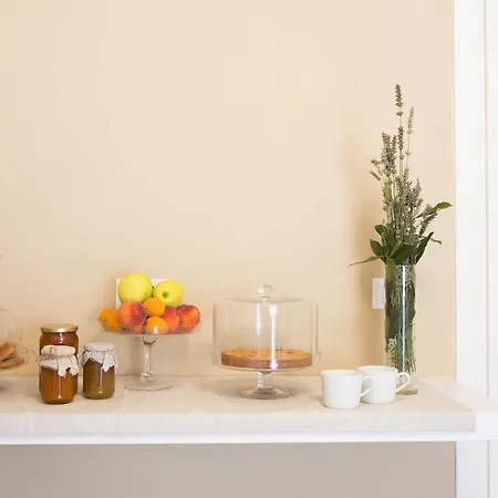 Bed & Breakfast Dimora Della Rocca 3*